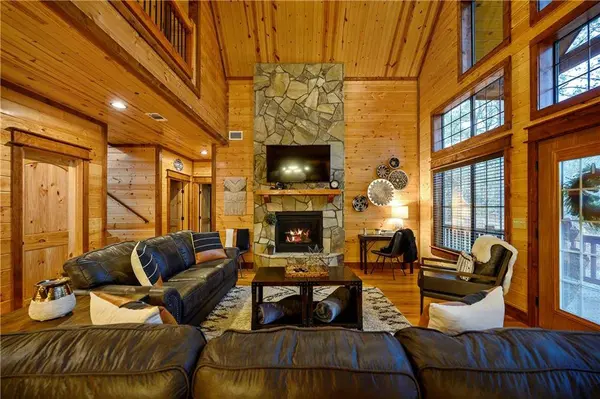 299 Sugarberry TRL, Broken Bow, OK 74728