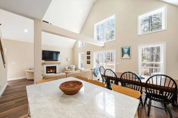 34 Interlaken CIR, Madison, NH 03849