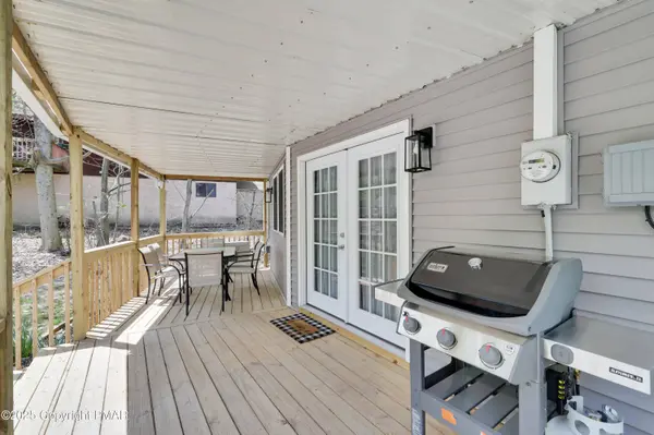 1332 Winding WAY, Tobyhanna, PA 18466