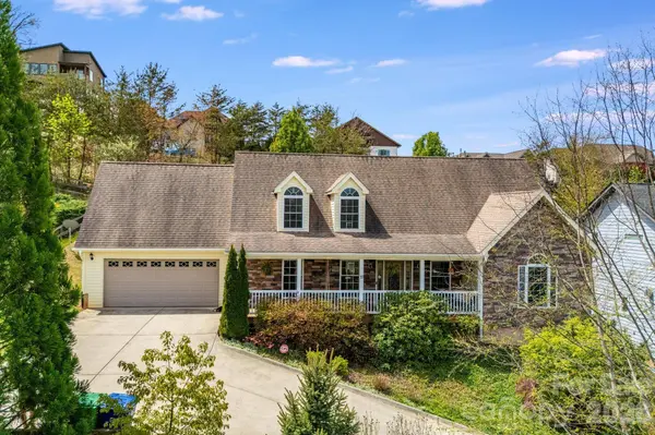 17 Moss Pink PL, Asheville, NC 28806