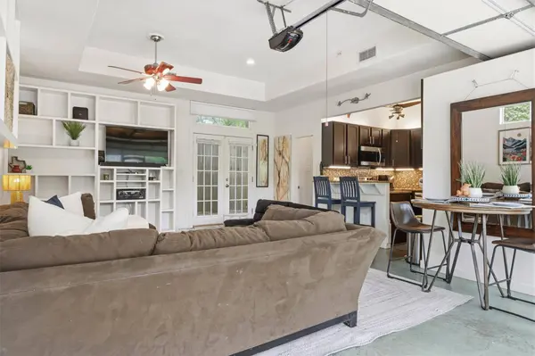 364 Old 71, Cedar Creek, TX 78612