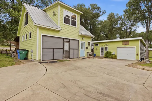 364 Old 71, Cedar Creek, TX 78612