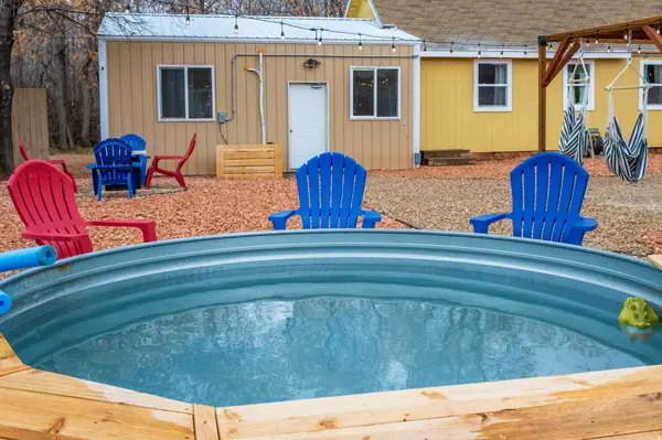 170 E 100 N, Kanab, UT 84741