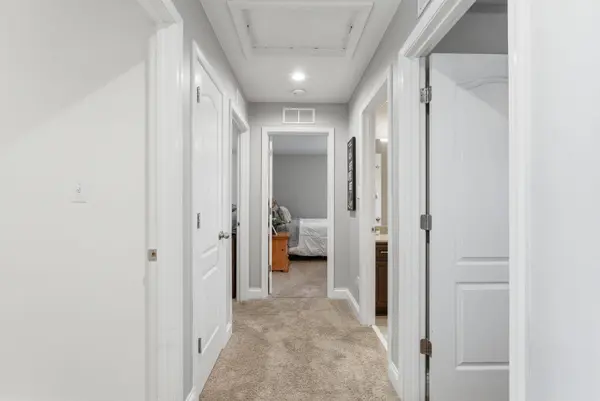 1002 Sugarbush Trail, Lexington, KY 40509