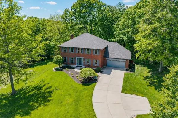 8883 Appleseed Dr, Symmes Twp, OH 45249