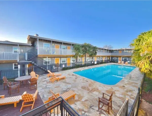 2401 Manor RD #132A, Austin, TX 78722