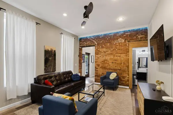 2711 Price Ave, Cincinnati, OH 45204