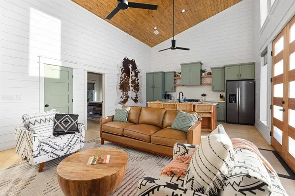 99 Hickory Springs TRL, Broken Bow, OK 74728