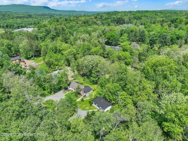 1466 Pocono LN, Bartonsville, PA 18321