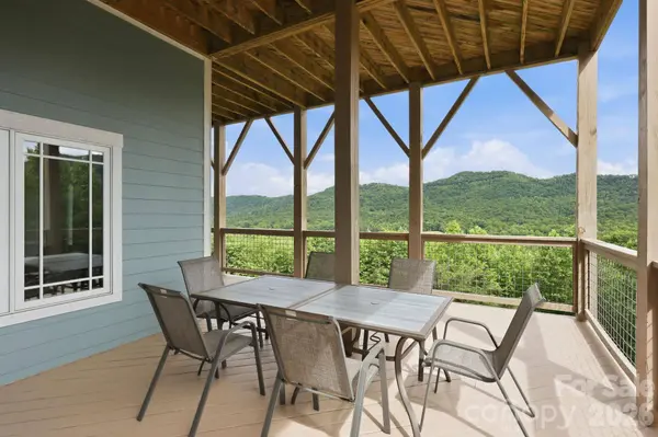 229 JD TRL, Candler, NC 28715