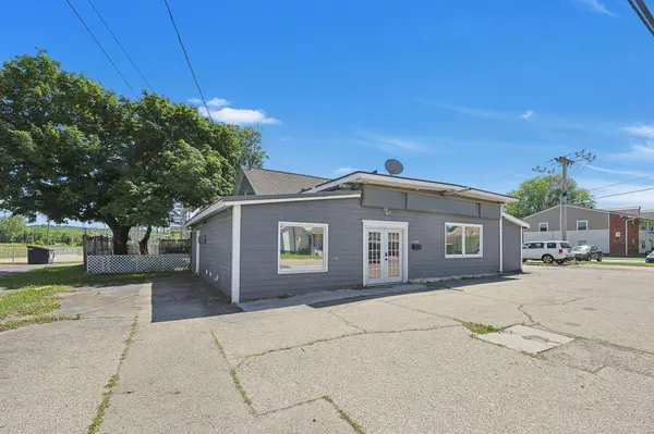 685 E Front Street, Logan, OH 43138