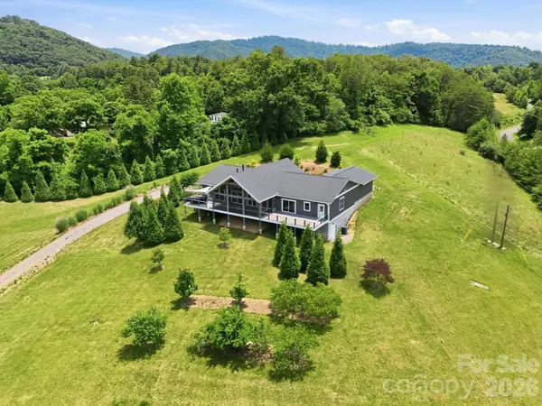 41 Bell Sprinkle RD, Weaverville, NC 28787