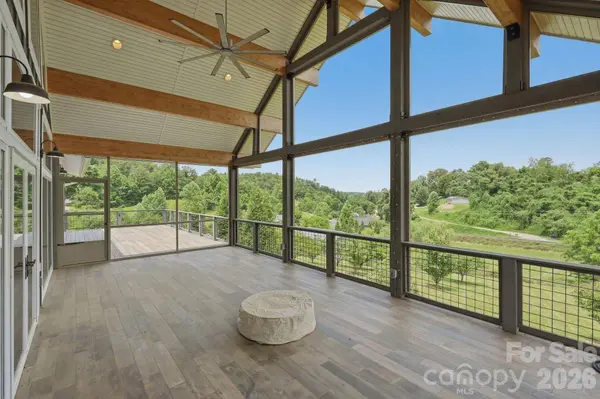 41 Bell Sprinkle RD, Weaverville, NC 28787