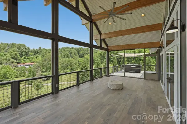 41 Bell Sprinkle RD, Weaverville, NC 28787