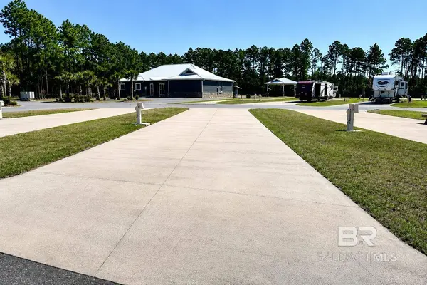 19558 County Road 8, Gulf Shores, AL 36542