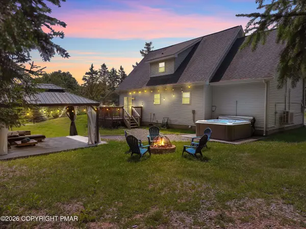 289 Overland DR, Long Pond, PA 18334