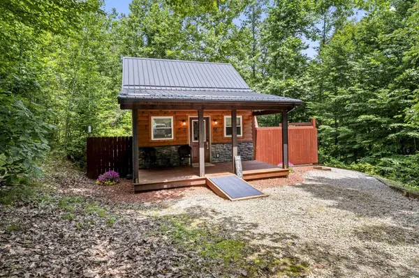 13404 Stout Road, Logan, OH 43138
