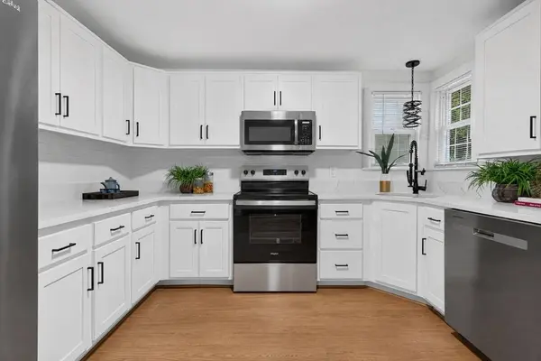 47 Southville Rd, Southborough, MA 01772