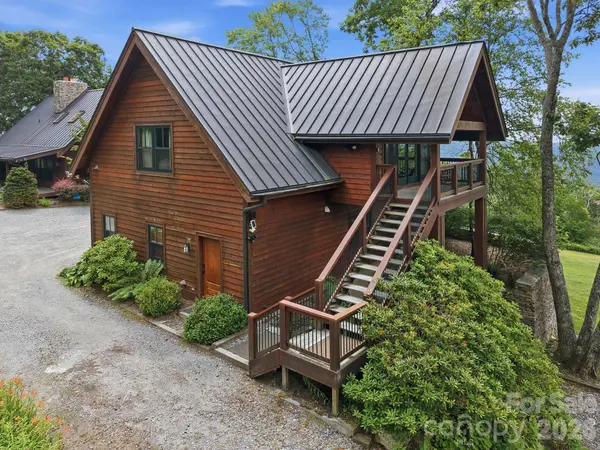 419 Summit TRL, Banner Elk, NC 28604