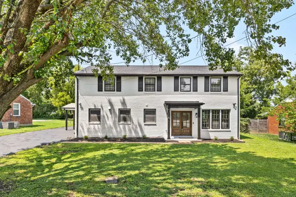 714 Harding Pl, Nashville, TN 37211