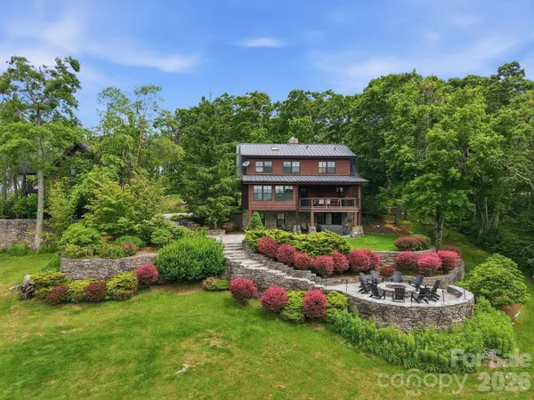 419 Summit TRL, Banner Elk, NC 28604