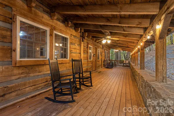 185 Blossom RDG, Leicester, NC 28748