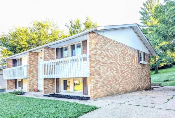32 Yellowdale Dr, Fairfield, OH 45014