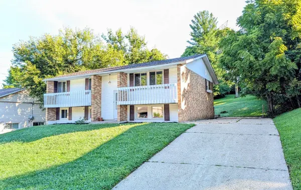 32 Yellowdale Dr, Fairfield, OH 45014