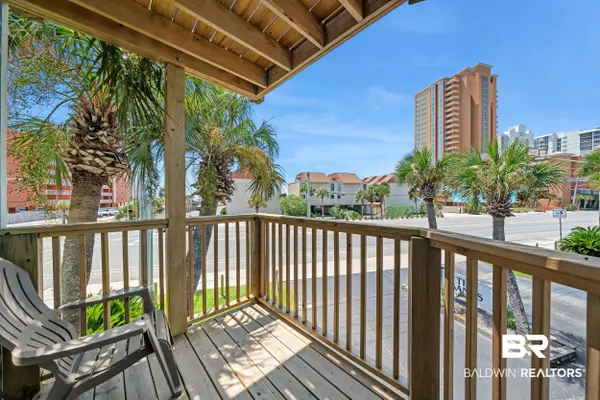 700 W Beach Blvd #101, Gulf Shores, AL 36542