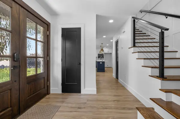 714 Harding Pl, Nashville, TN 37211