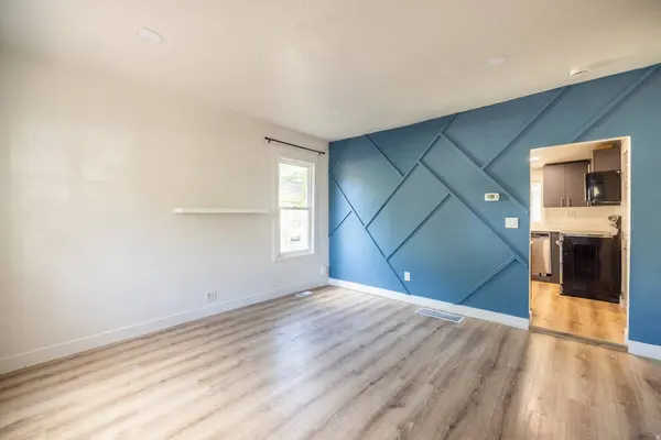 1219 W 500 S, Salt Lake City, UT 84104