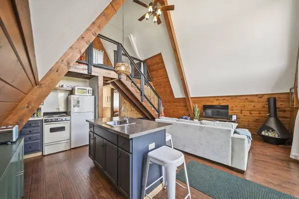 69497 US Highway 50, Mcarthur, OH 45651