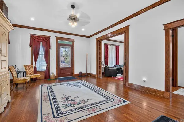 206 E Cherry, Lonoke, AR 72086