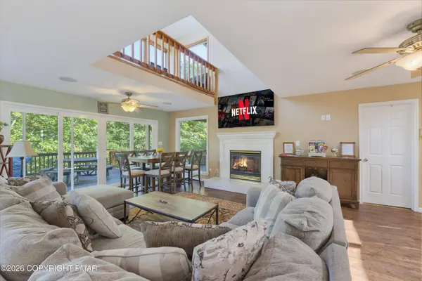 139 Lindbergh CIR, Albrightsville, PA 18210