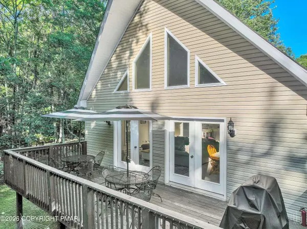 28 Pope LN, Albrightsville, PA 18210