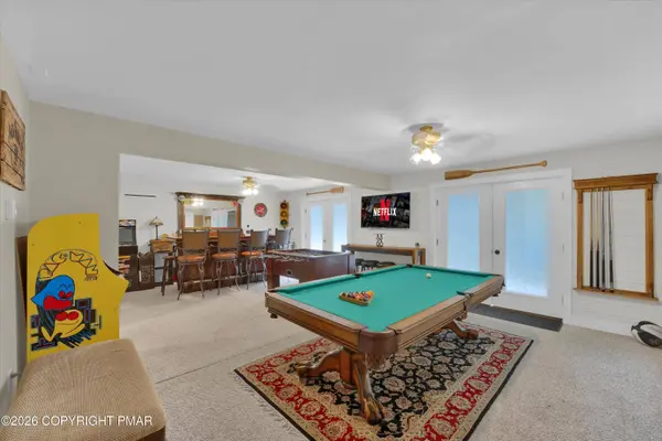 28 Pope LN, Albrightsville, PA 18210