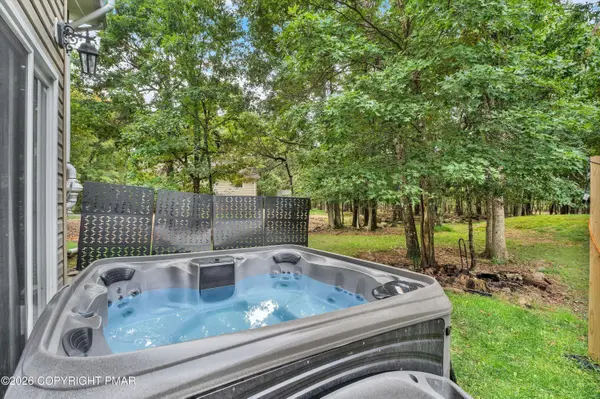 7 Vista DR, Albrightsville, PA 18210