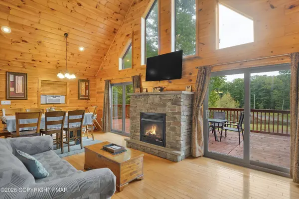 275 Hillary DR, Freeland, PA 18224