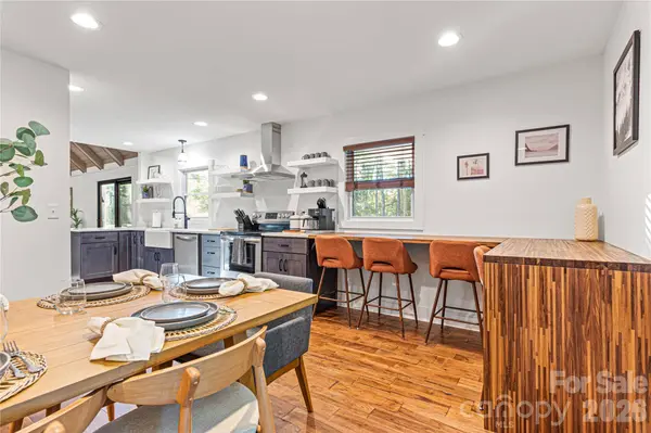 840 Jenkins Valley RD, Alexander, NC 28701