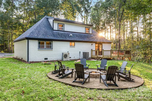 840 Jenkins Valley RD, Alexander, NC 28701