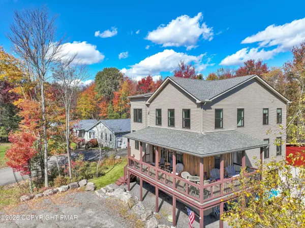 7669 Lake Shore DR, Pocono Lake, PA 18347