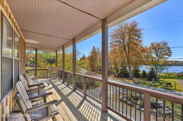 7669 Lake Shore DR, Pocono Lake, PA 18347
