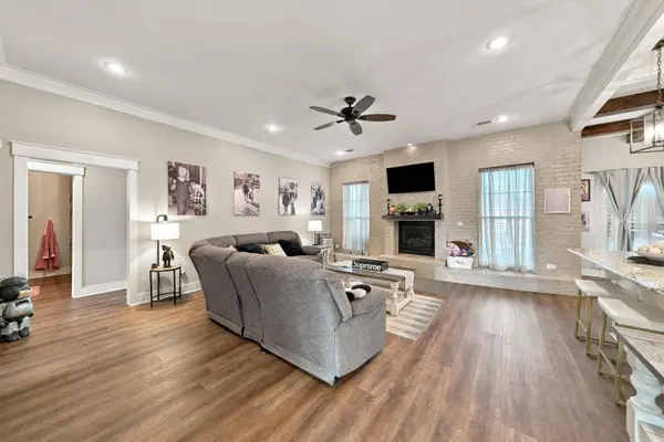 1690 Poteete Drive, Conway, AR 72034