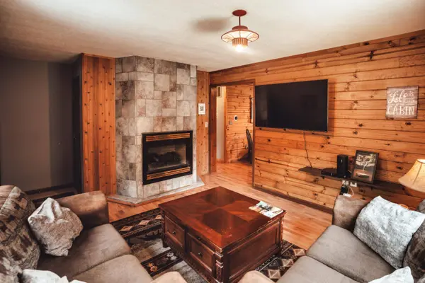 16372 Kreashbaum Road, Rockbridge, OH 43149