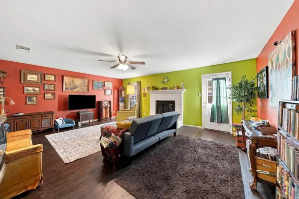 12000 Maryland Place, Sherwood, AR 72120-3086
