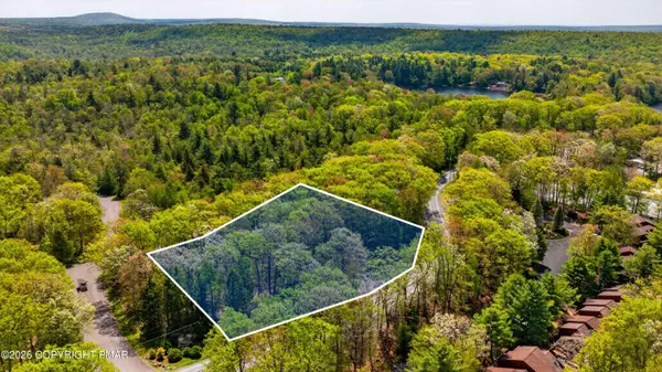 Lake Harmony RD, Lake Harmony, PA 18624