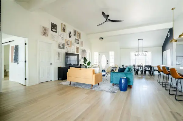 20712 Camel Back ST, Lago Vista, TX 78645