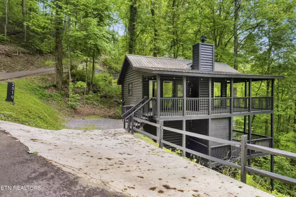 2519 Piney DR, Sevierville, TN 37876