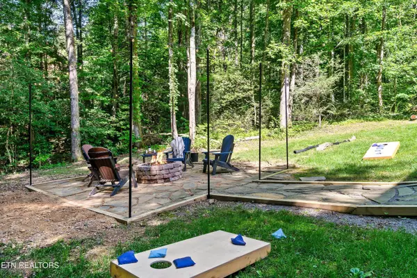 2339 Bogle Spring LOOP, Sevierville, TN 37862