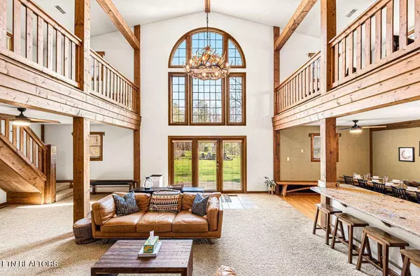 1293 Laurel Lick Rd, Sevierville, TN 37862